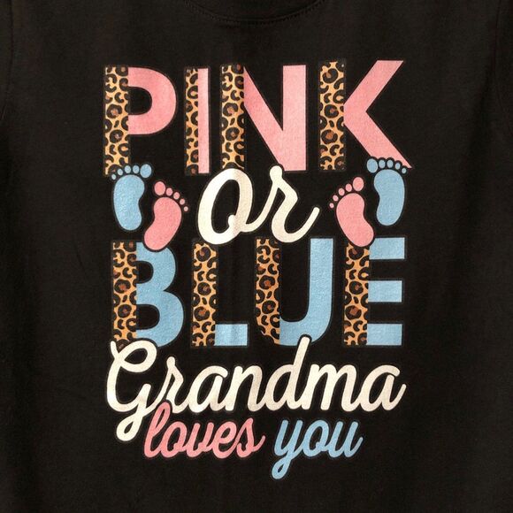 Gender Reveal Top for Grandma, Size Small, PINK or BLUE GRANDMA LOVES YOU - Picture 3 of 8